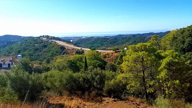 Terrain à Bâtir à vendre à Benahavís - 950 000 € (Ref: 5052849)