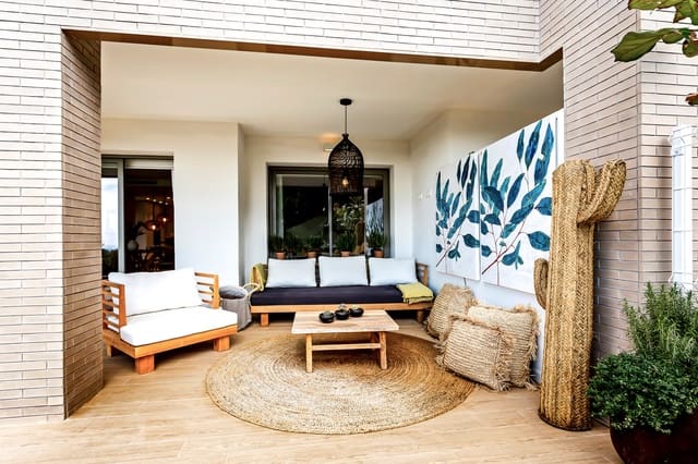 3 makuuhuone Omakotitalo myytävänä paikassa Mijas mukana uima-altaan 
autotalli - 655 000 € (Ref: 5271195)