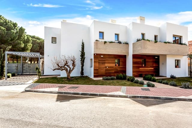 3 makuuhuone Omakotitalo myytävänä paikassa Mijas mukana uima-altaan 
autotalli - 655 000 € (Ref: 5271195)