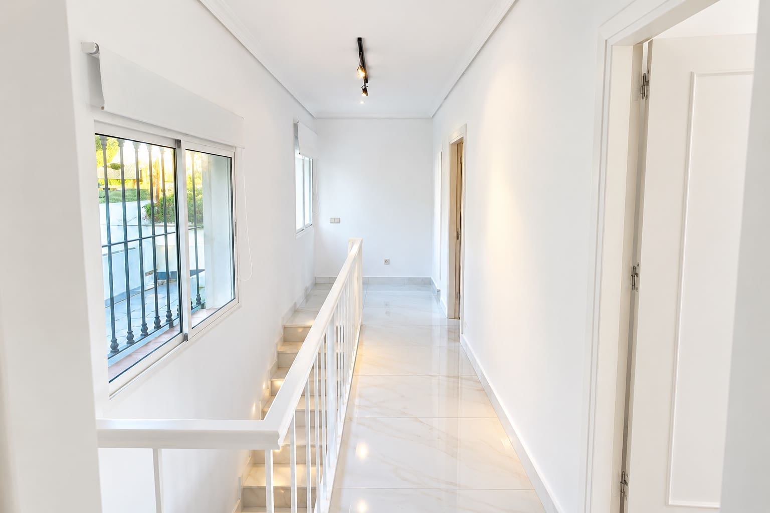 4 camera da letto Villa in vendita in Marbella con piscina garage - 1.300.000 € (Rif: 5285815)