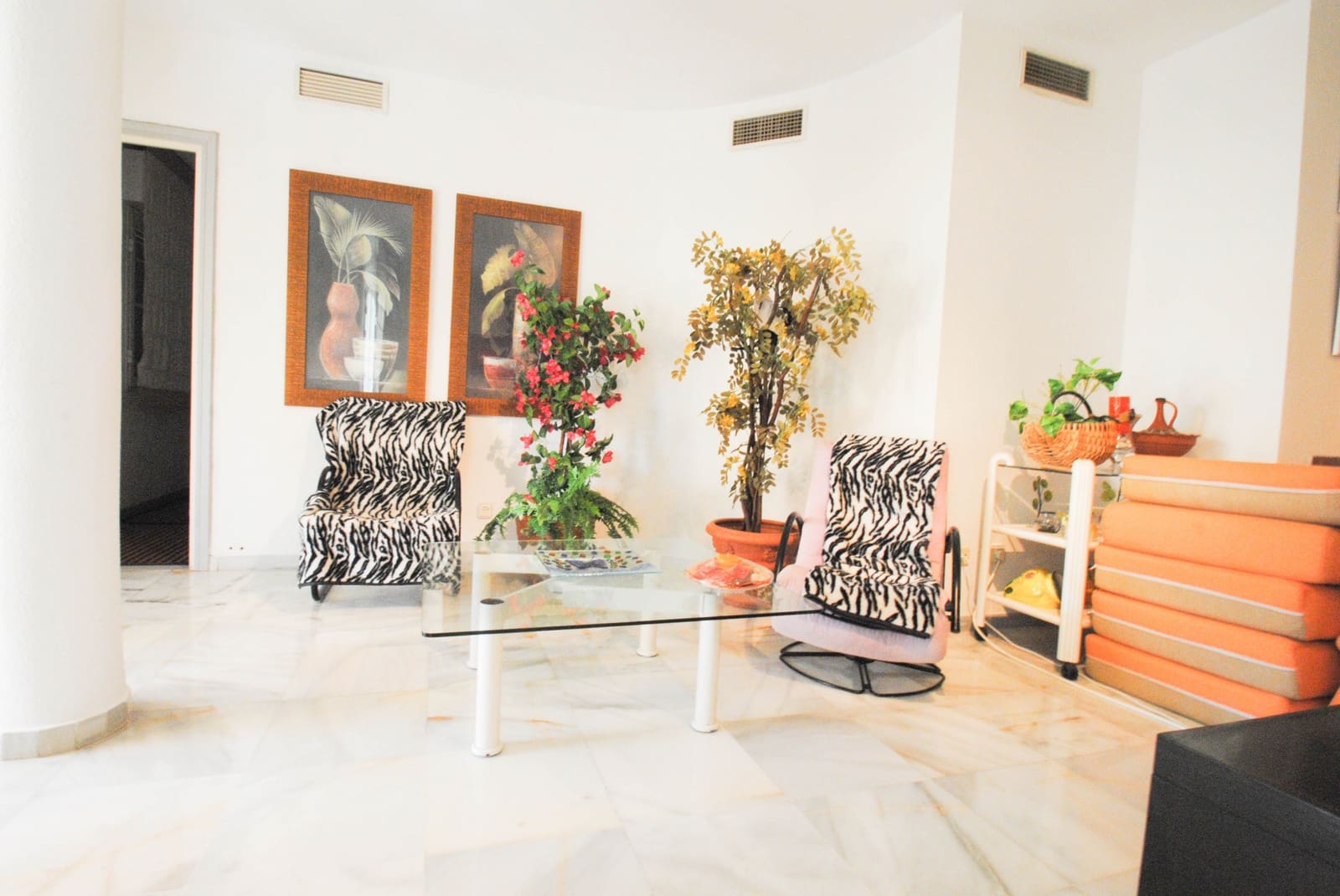 5 soveværelse Lejlighed til salg i Marbella med swimmingpool garage - € 735.000 (Ref: 5540164)