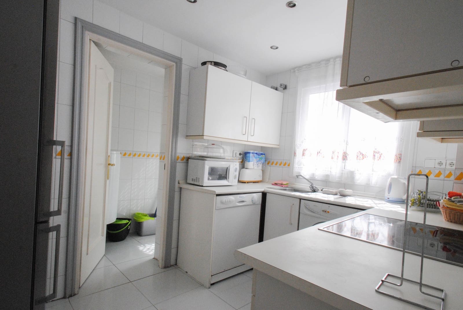 5 soveværelse Lejlighed til salg i Marbella med swimmingpool garage - € 735.000 (Ref: 5540164)