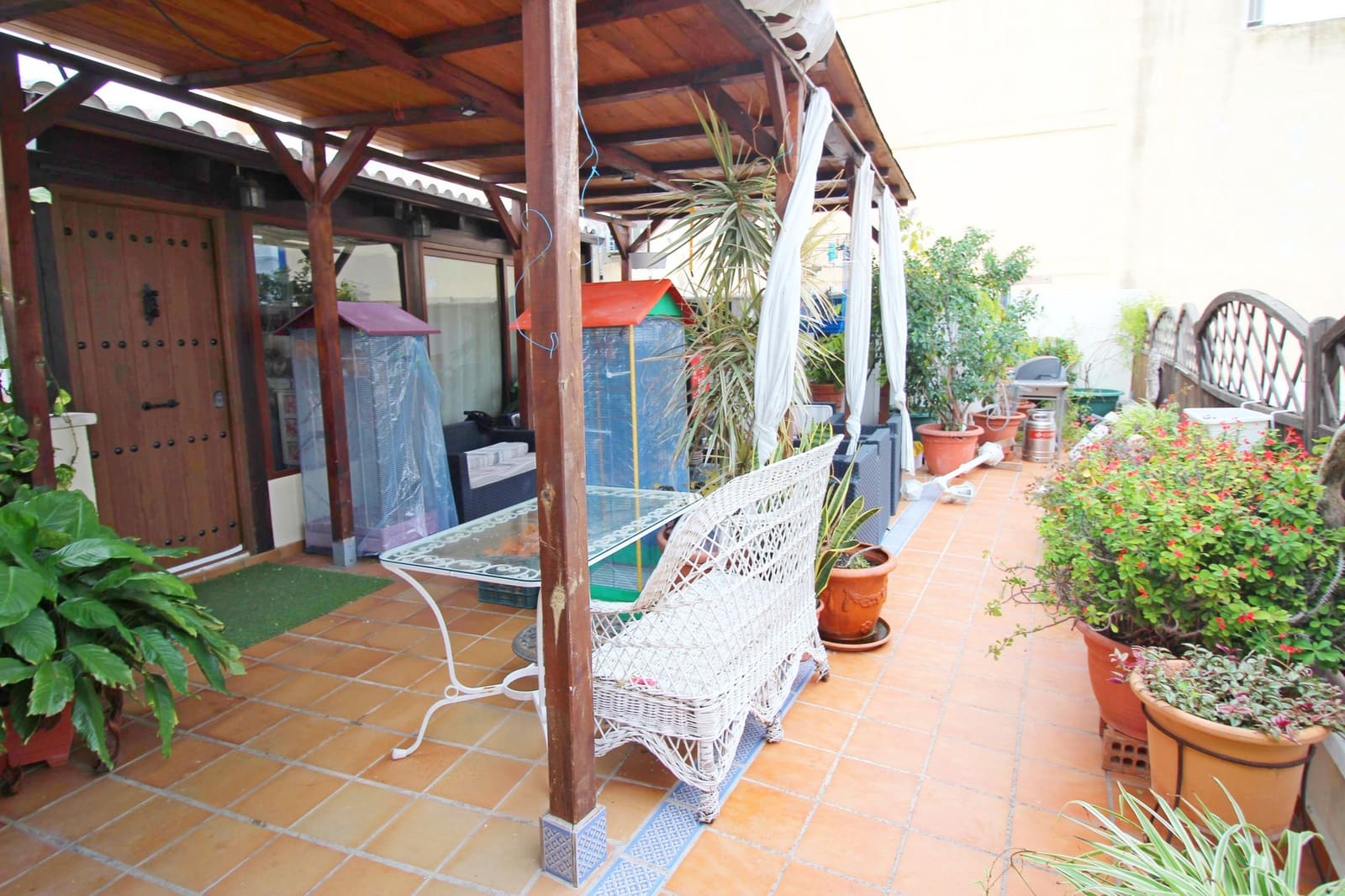 Local Comercial de 9 habitaciones en Fuengirola en venta - 1.550.000 € (Ref: 5833739)