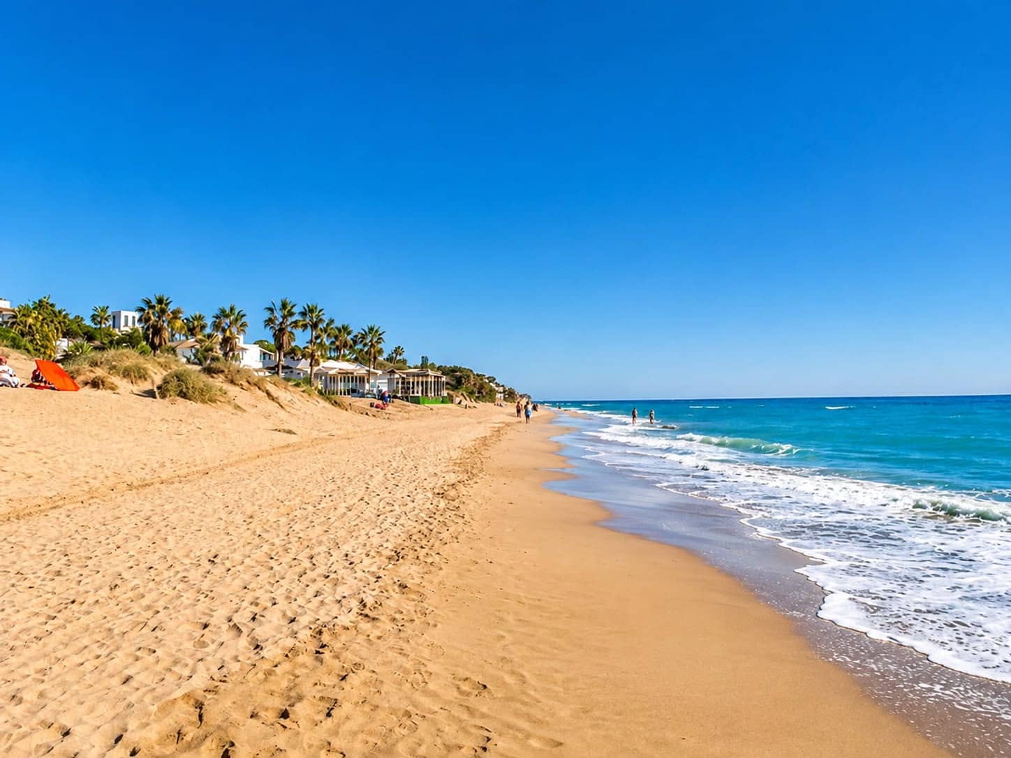Apartamento de 3 habitaciones en Marbella en venta con piscina garaje - 895.000 € (Ref: 5977695)