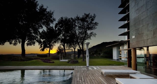 4 slaapkamer Villa te koop in Benalmádena met zwembad garage - € 4.975.000 (Ref: 6040583)