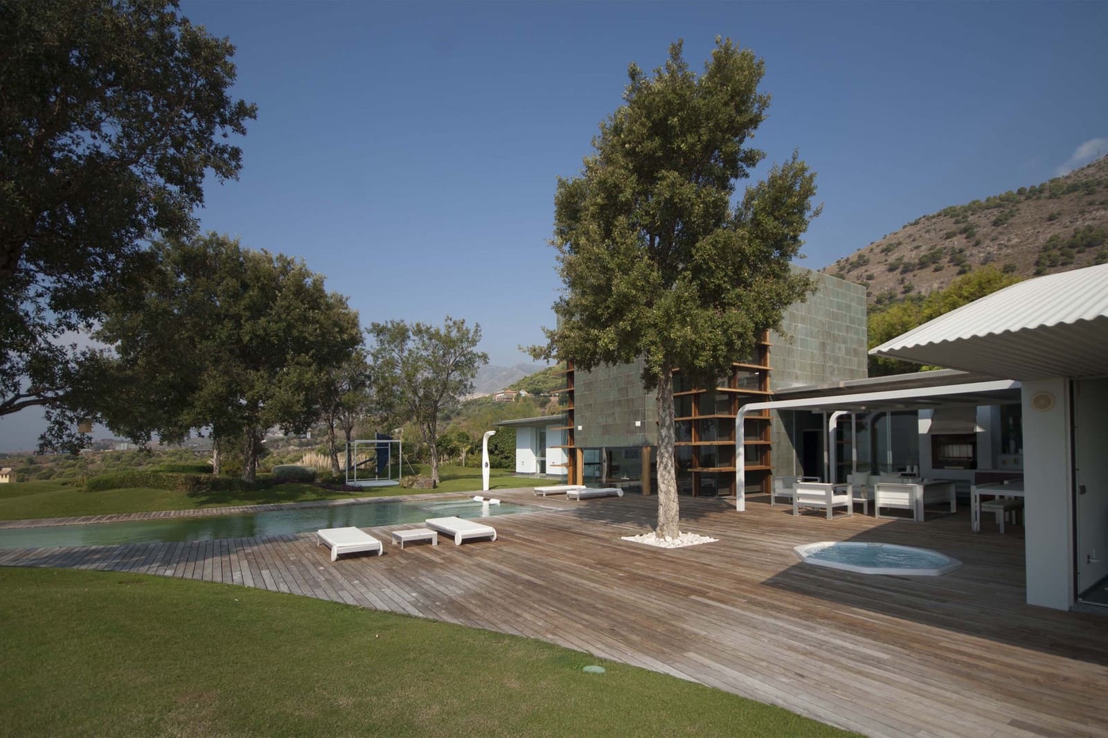 4 sypialnia Willa na sprzedaż w Benalmadena z basenem garażem - 4 975 000 € (Ref: 6040583)