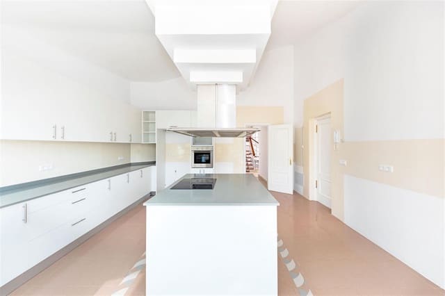 Chalet de 5 habitaciones en Benahavís en venta con piscina garaje - 2.150.000 € (Ref: 6116677)