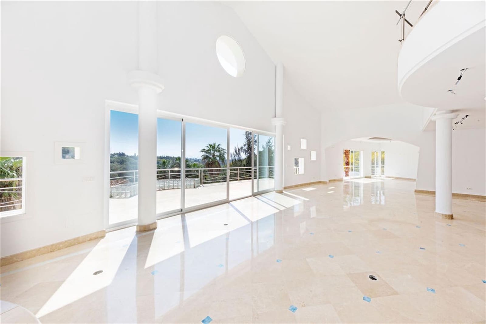 Chalet de 5 habitaciones en Benahavís en venta con piscina garaje - 2.150.000 € (Ref: 6116677)