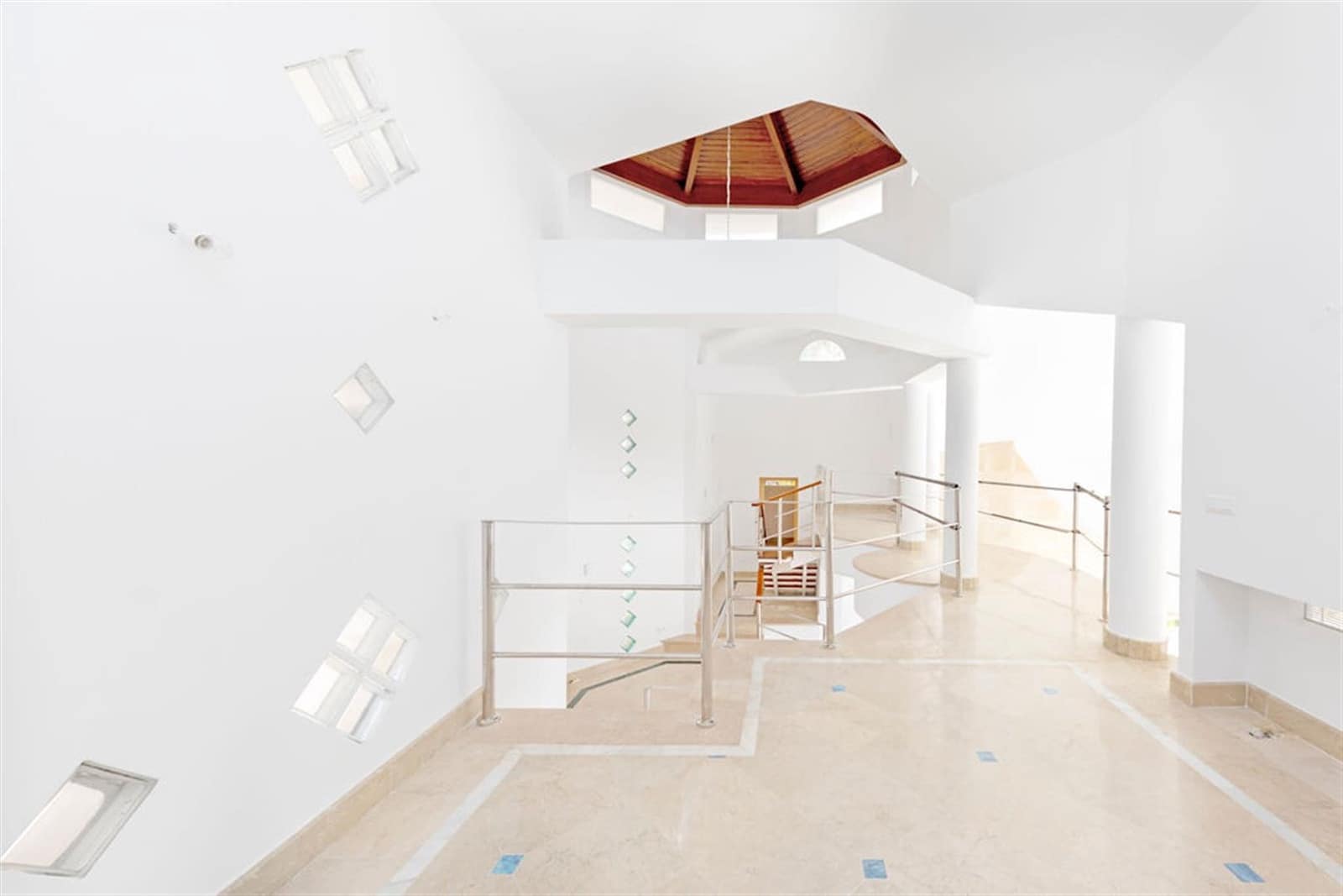 5 Zimmer Villa zu verkaufen in Benahavis mit Pool Garage - 2.150.000 € (Ref: 6116677)