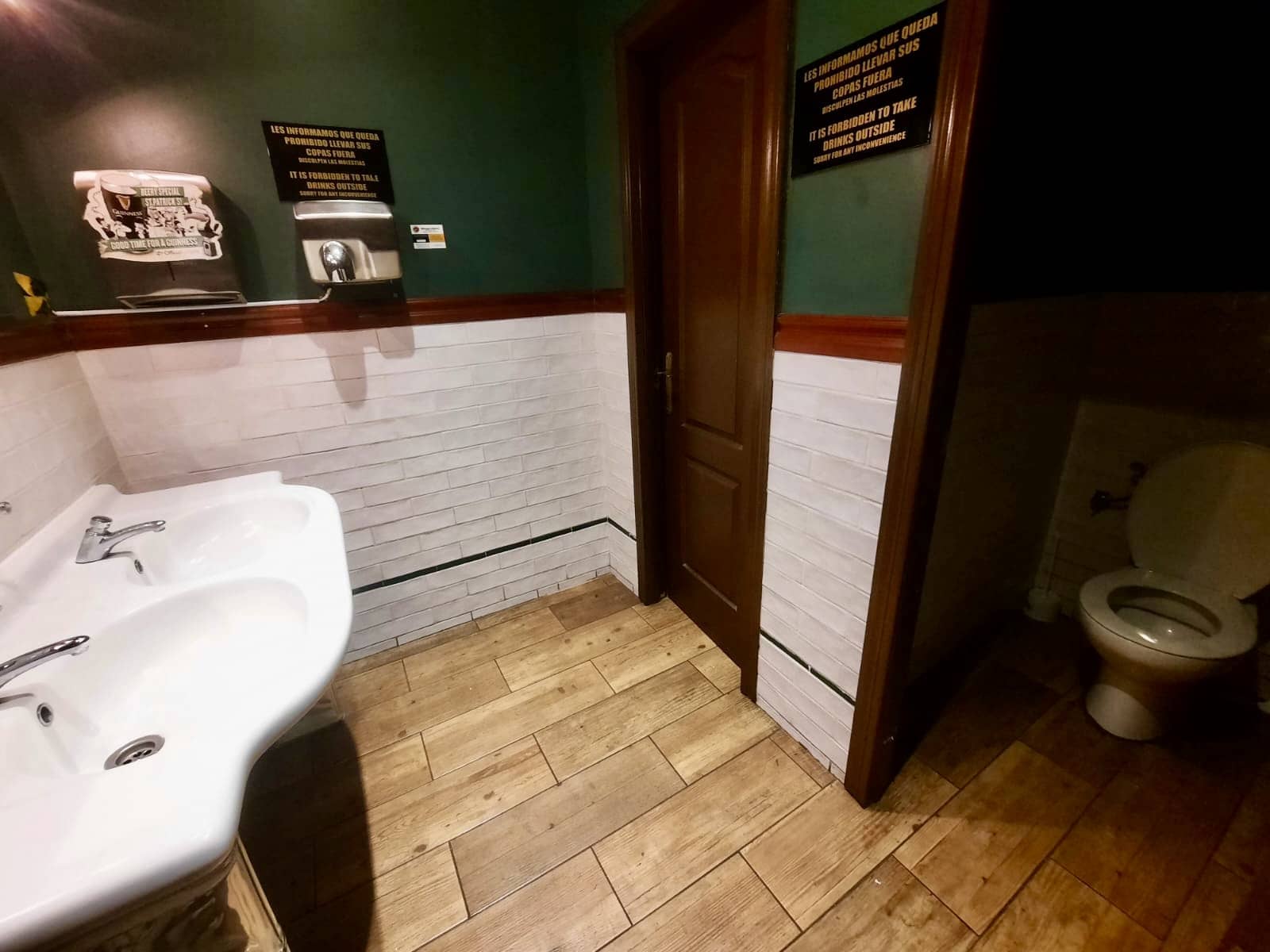 Restaurant/Bar for sale in Fuengirola - € 1,200,000 (Ref: 6242461)