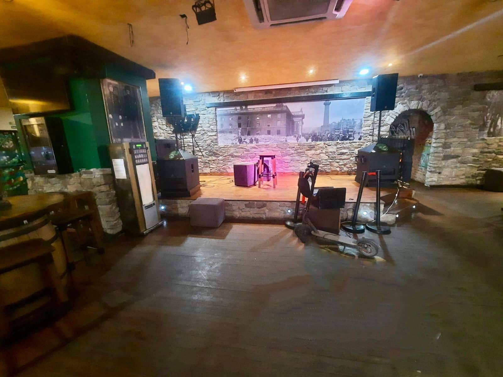 Restaurant/Bar for sale in Fuengirola - € 1,200,000 (Ref: 6242461)