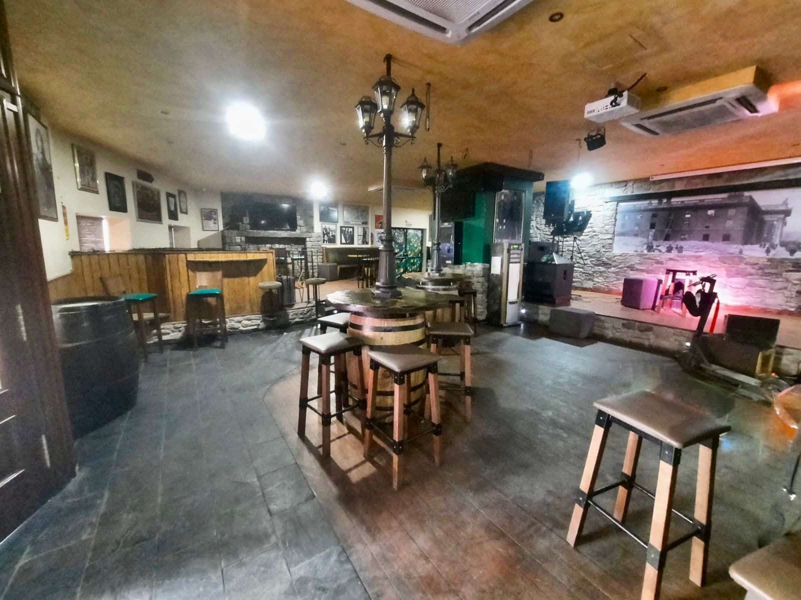 Restaurant/Bar for sale in Fuengirola - € 1,200,000 (Ref: 6242461)