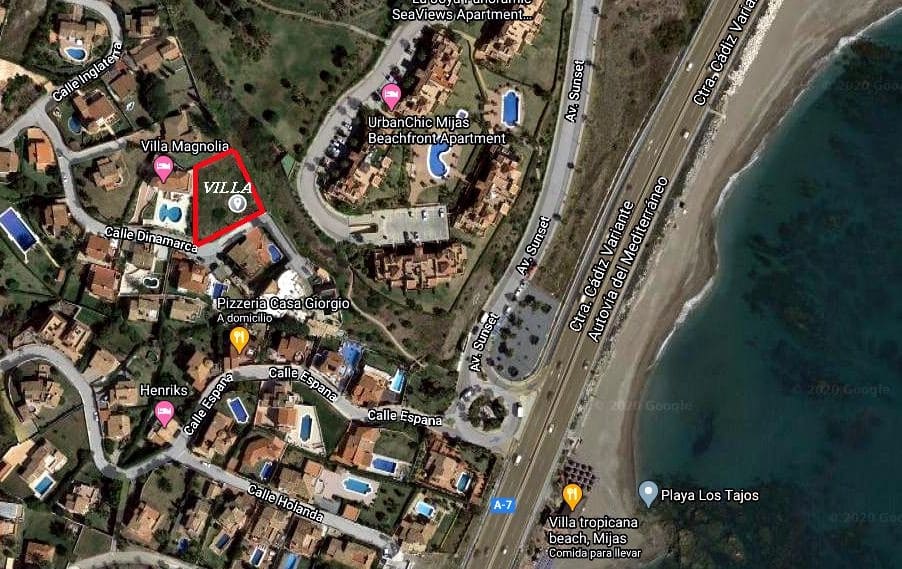 Chalet de 6 habitaciones en El Faro en venta con piscina garaje - 2.150.000 € (Ref: 6257092)