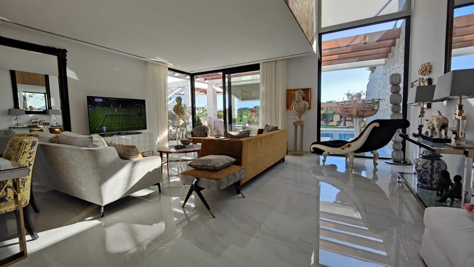 5 slaapkamer Halfvrijstaande villa te koop in Calahonda met zwembad garage - € 1.195.000 (Ref: 6289176)