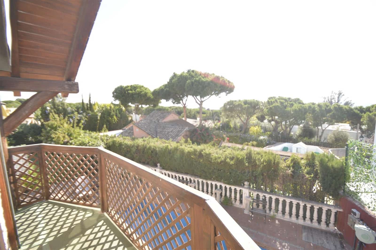 Chalet de 3 habitaciones en Marbella en venta con piscina garaje - 890.000 € (Ref: 6448111)