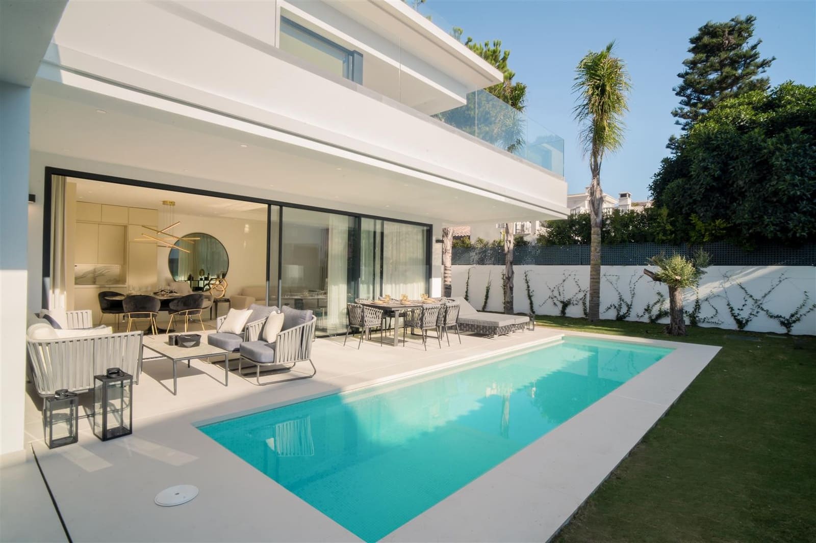 4 bedroom Villa for sale in Marbella with pool garage - € 3,500,000 (Ref: 6468758)