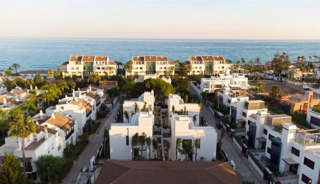 4 soverom Villa til salgs i Marbella med svømmebasseng garasje - € 3 500 000 (Ref: 6468758)