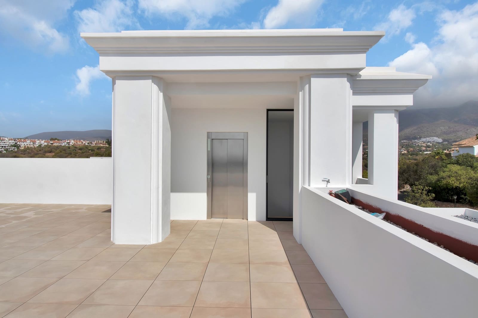 6 soveværelse Villa til salg i Marbella med swimmingpool garage - € 6.400.000 (Ref: 6772898)