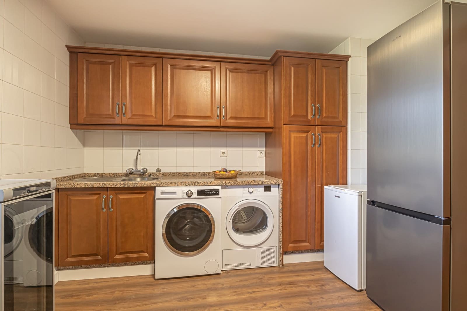 6 sovrum Villa till salu i Guadalmina med pool garage - 1 595 000 € (Ref: 6945839)