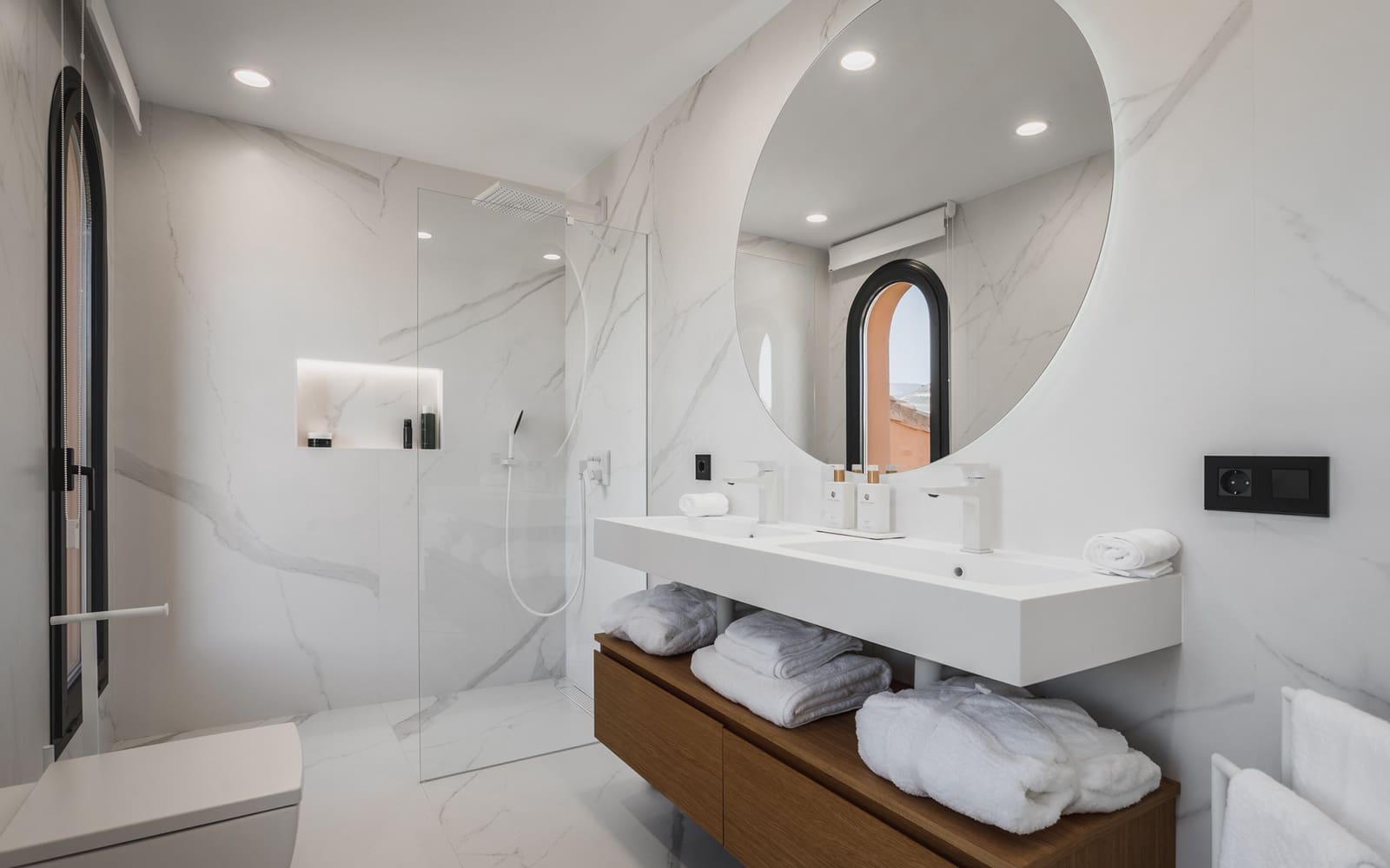 3 soveværelse Penthouse til salg i Marbella med swimmingpool garage - € 2.200.000 (Ref: 6964599)