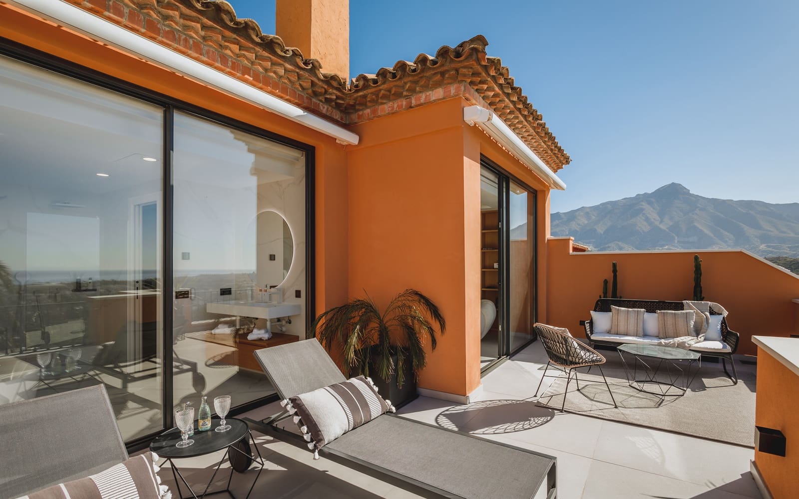 Ático de 3 habitaciones en Marbella en venta con piscina garaje - 2.200.000 € (Ref: 6964599)