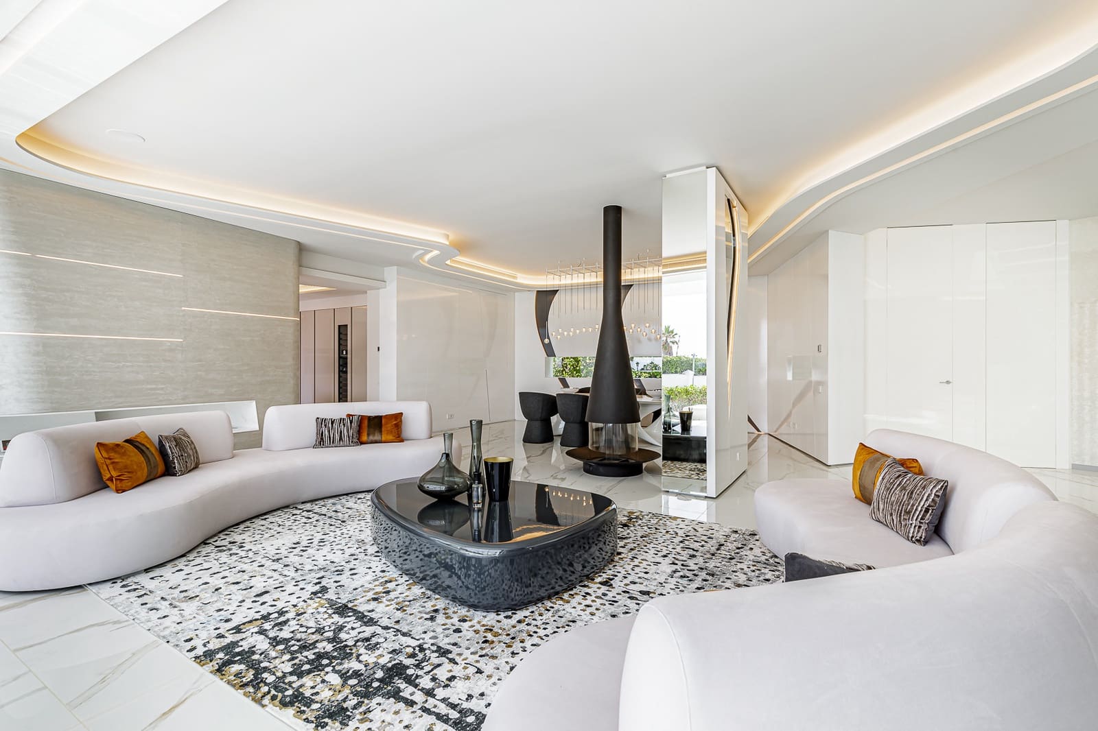 6 Zimmer Villa zu verkaufen in Marbella mit Pool Garage - 12.500.000 € (Ref: 6981907)