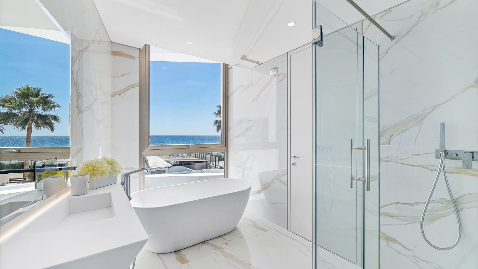 6 Zimmer Villa zu verkaufen in Marbella mit Pool Garage - 12.500.000 € (Ref: 6981907)