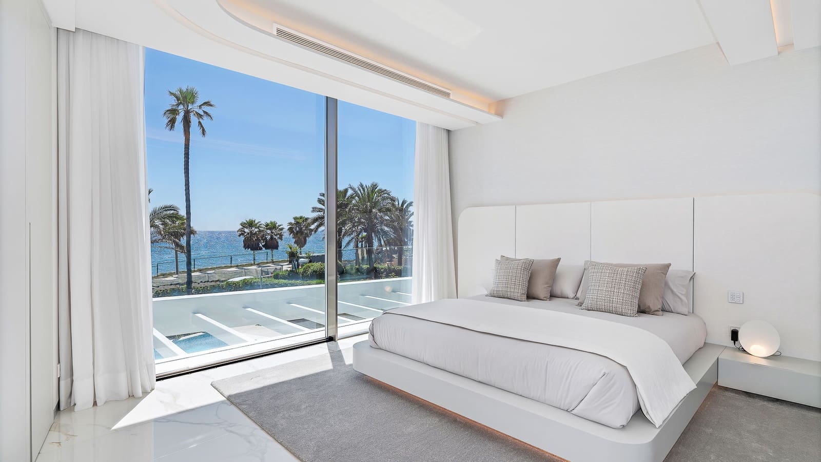 6 Zimmer Villa zu verkaufen in Marbella mit Pool Garage - 12.500.000 € (Ref: 6981907)