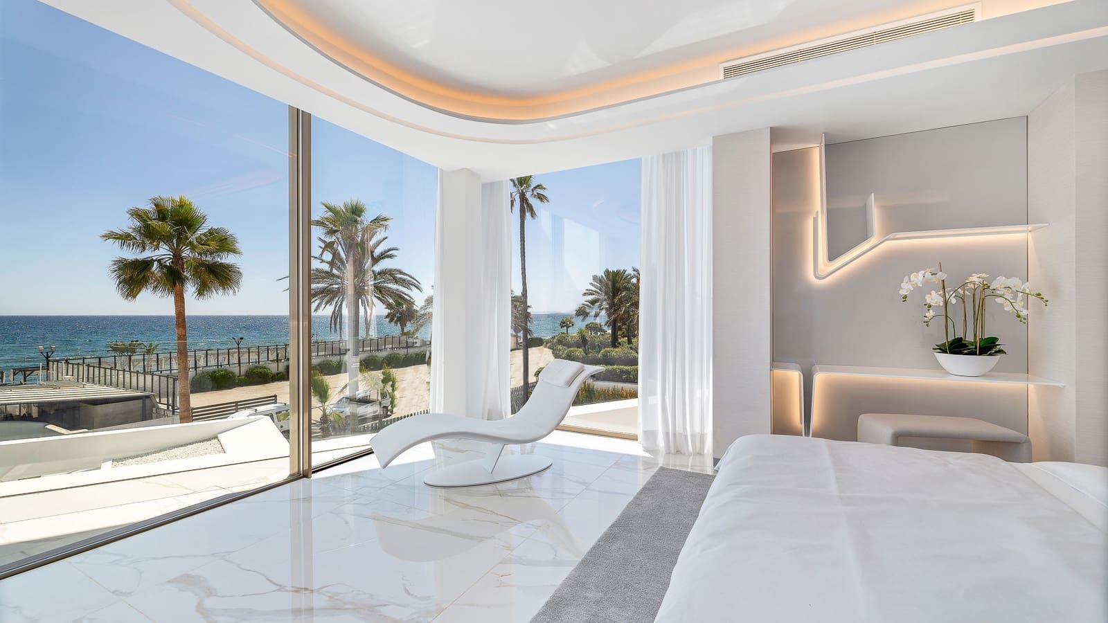 6 Zimmer Villa zu verkaufen in Marbella mit Pool Garage - 12.500.000 € (Ref: 6981907)