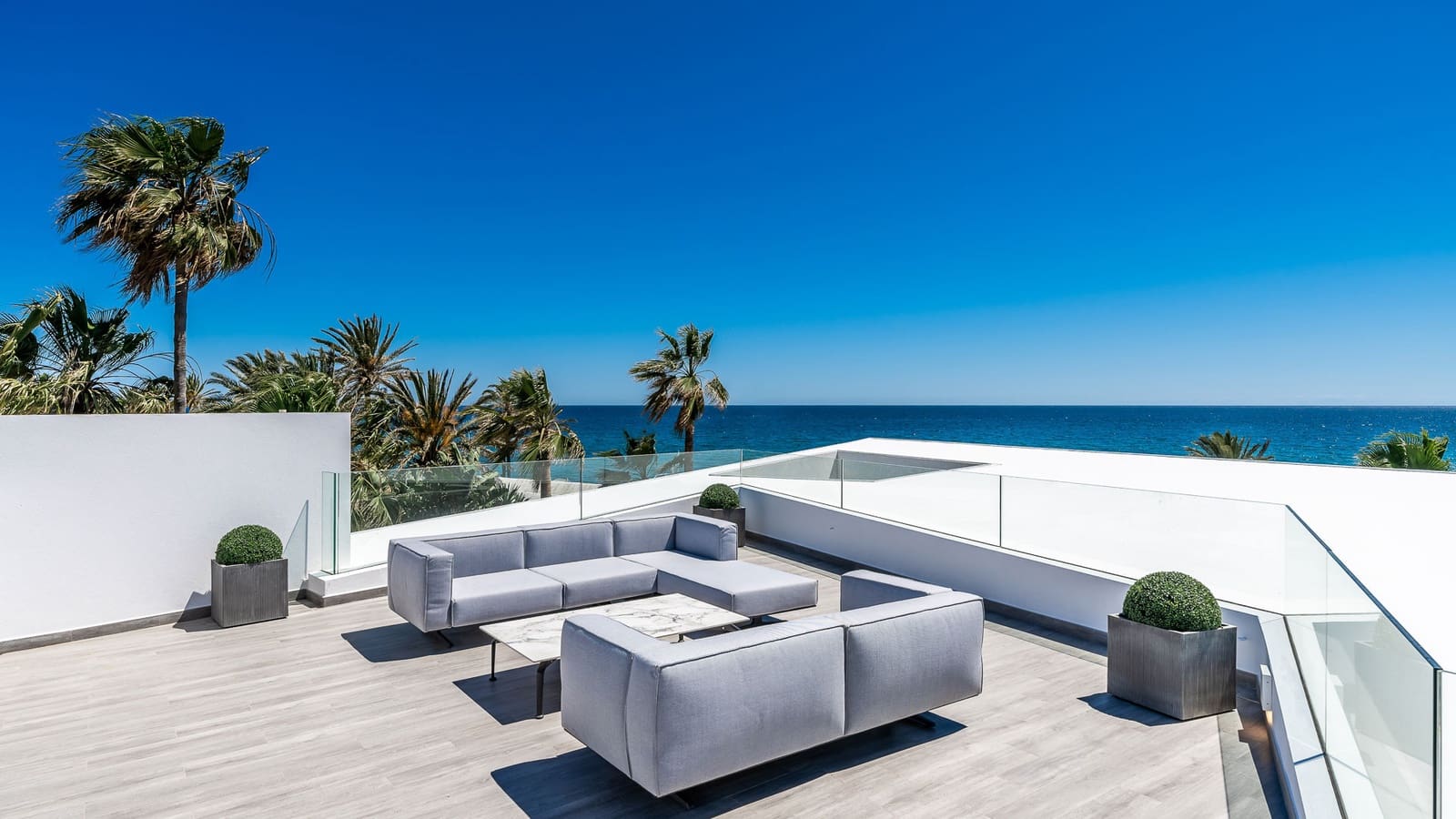 6 Zimmer Villa zu verkaufen in Marbella mit Pool Garage - 12.500.000 € (Ref: 6981907)