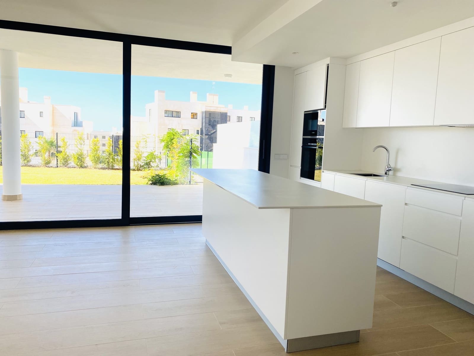 3 chambre Appartement à vendre à Fuengirola avec piscine garage - 730 000 € (Ref: 6990589)
