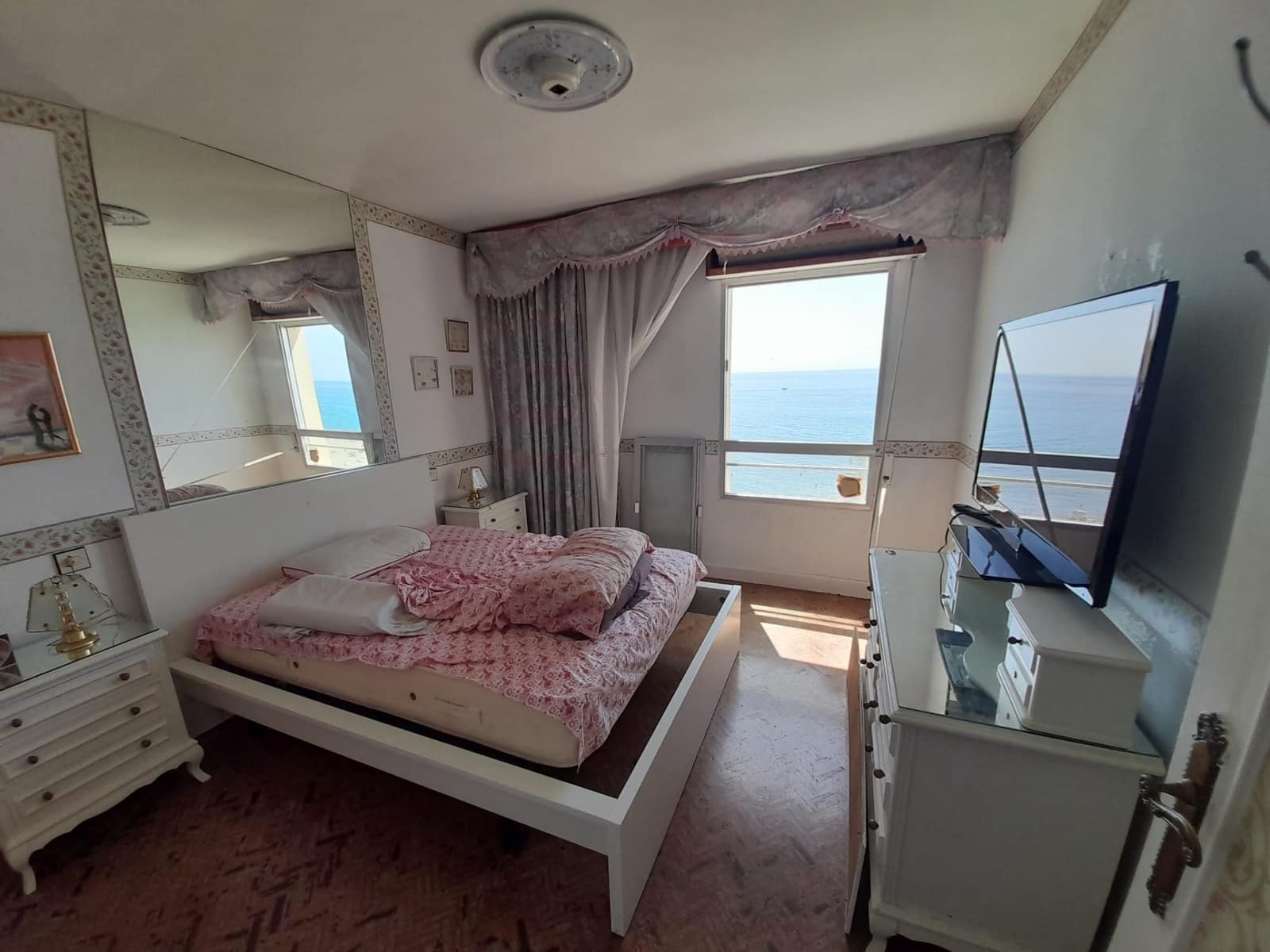 3 sypialnia Apartament na sprzedaż w Benalmadena Costa z basenem - 430 000 € (Ref: 7002154)