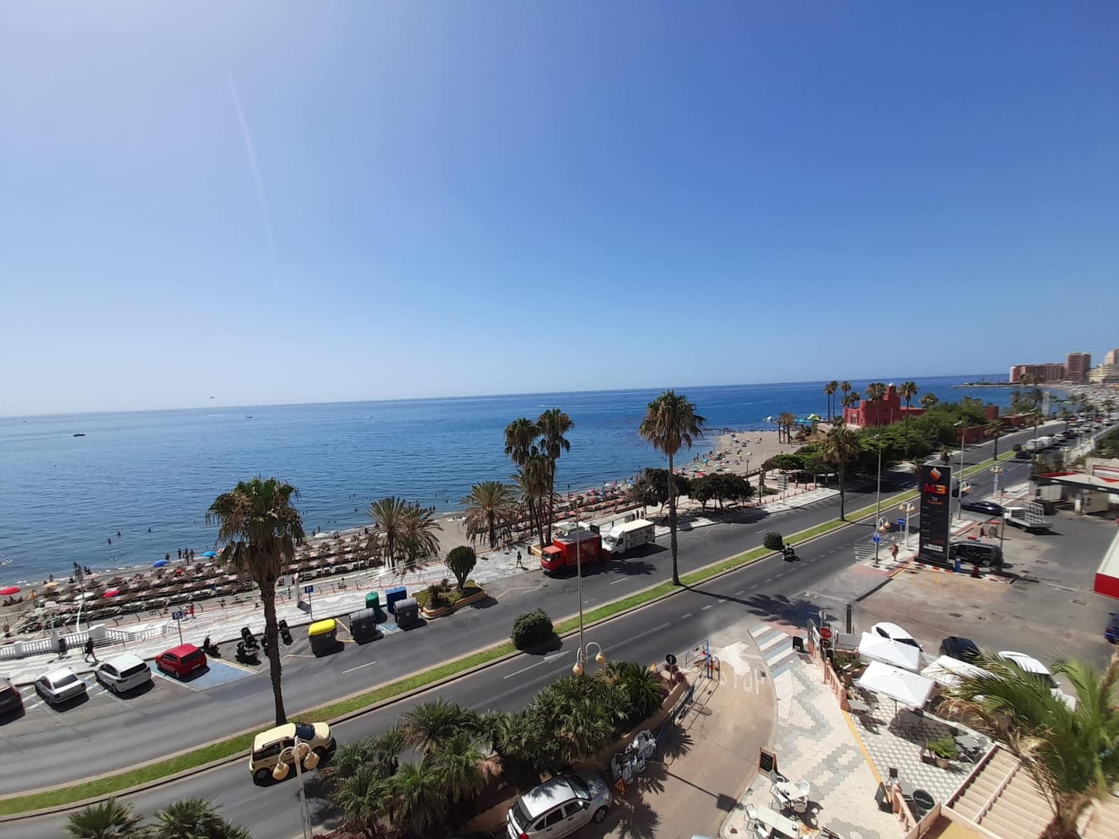 Apartamento de 3 habitaciones en Benalmadena Costa en venta con piscina - 430.000 € (Ref: 7002154)