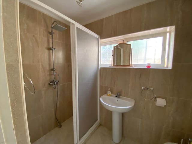 Chalet de 4 habitaciones en Torreblanca, Fuengirola en venta con piscina garaje - 599.999 € (Ref: 7130486)