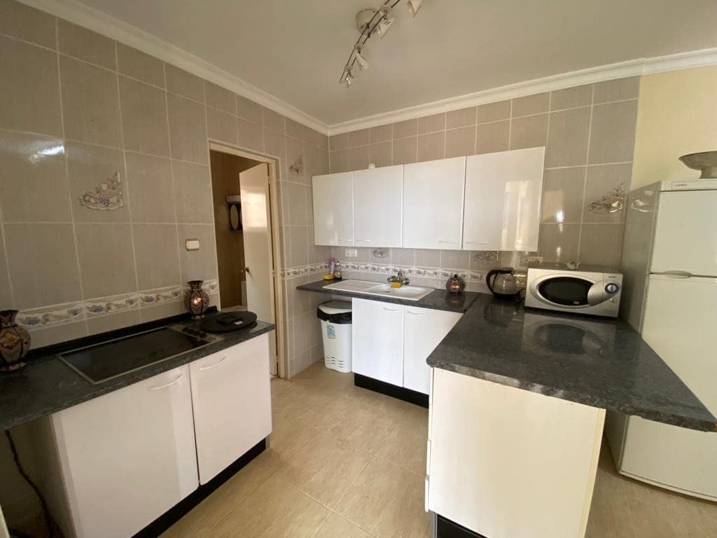 Chalet de 4 habitaciones en Fuengirola en venta con piscina garaje - 599.999 € (Ref: 7130486)