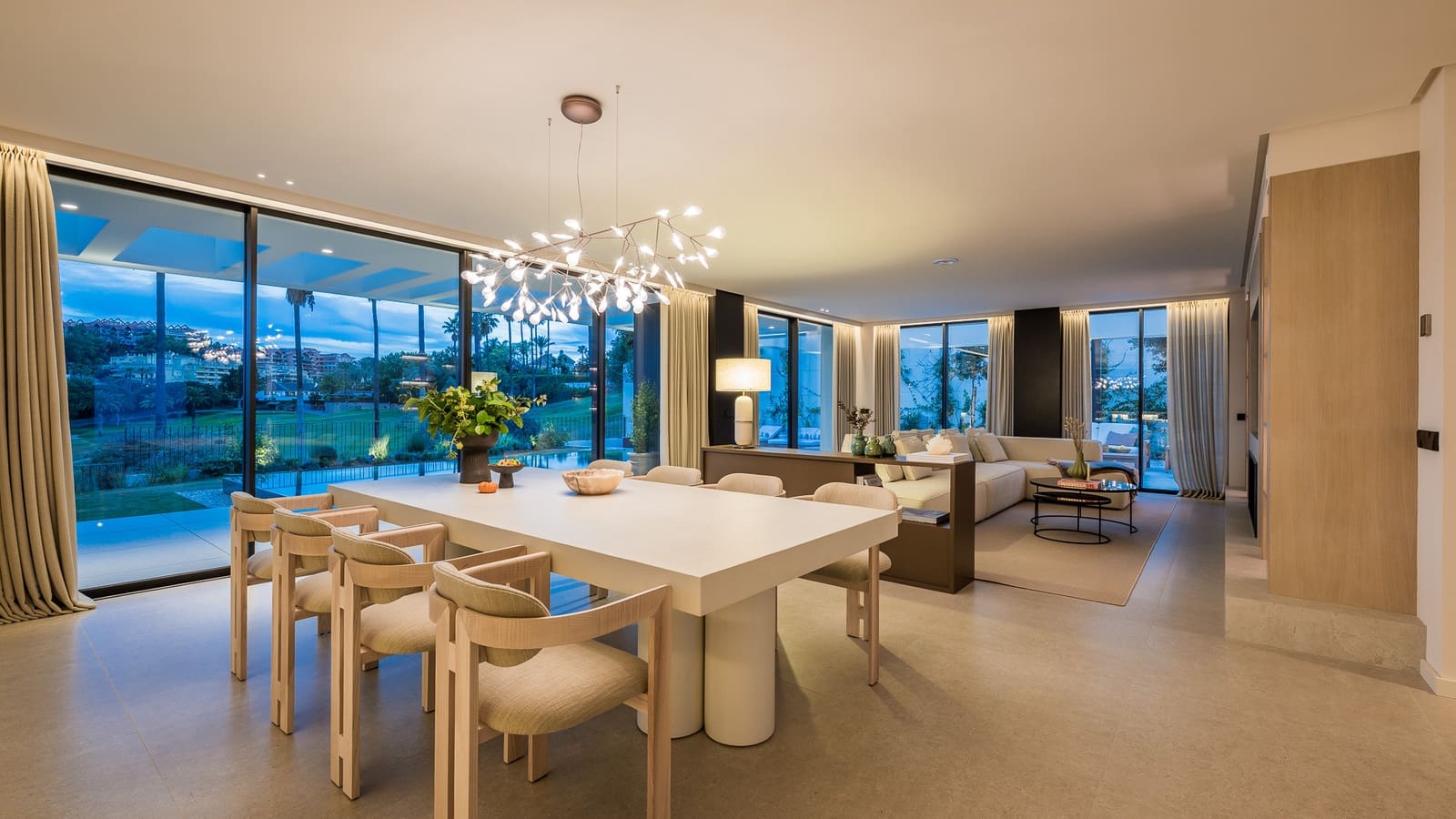 4 bedroom Villa for sale in Nueva Andalucia with pool garage - € 5,975,000 (Ref: 7179723)