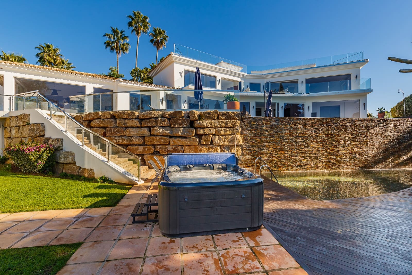 5 soveværelse Villa til salg i Marbella med swimmingpool garage - € 3.750.000 (Ref: 7334185)