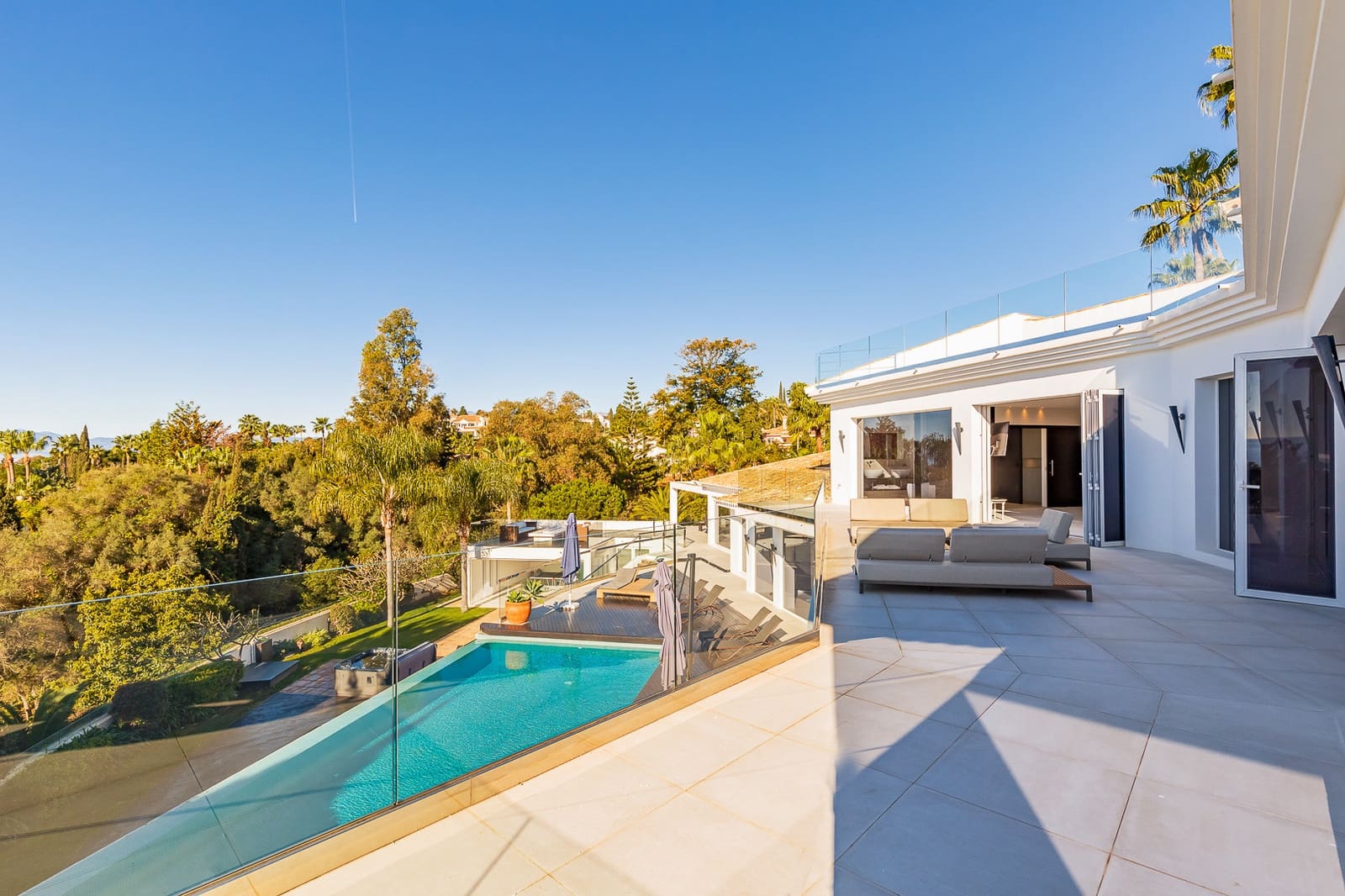 5 soveværelse Villa til salg i Marbella med swimmingpool garage - € 3.750.000 (Ref: 7334185)