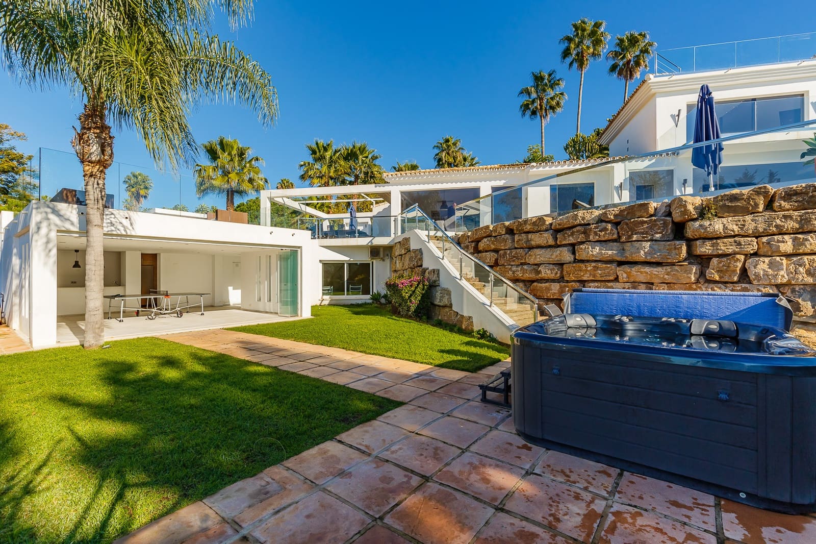 5 soveværelse Villa til salg i Marbella med swimmingpool garage - € 3.750.000 (Ref: 7334185)