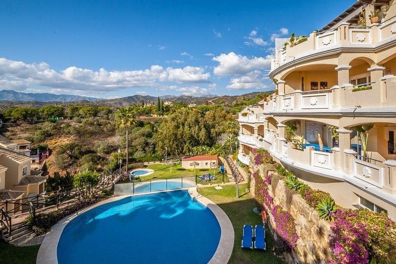 2 sovrum Lägenhet till salu i Marbella med pool garage - 390 000 € (Ref: 7384956)