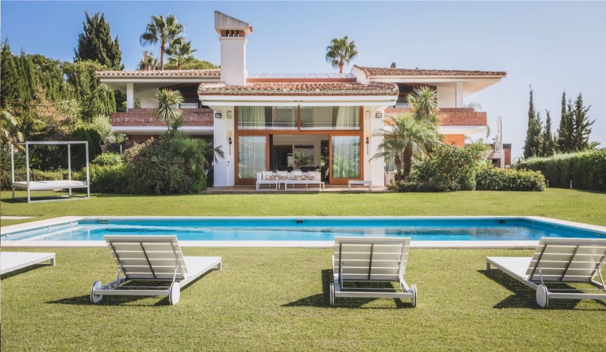 7 sovrum Villa till salu i Marbella med pool garage - 2 750 000 € (Ref: 7415835)