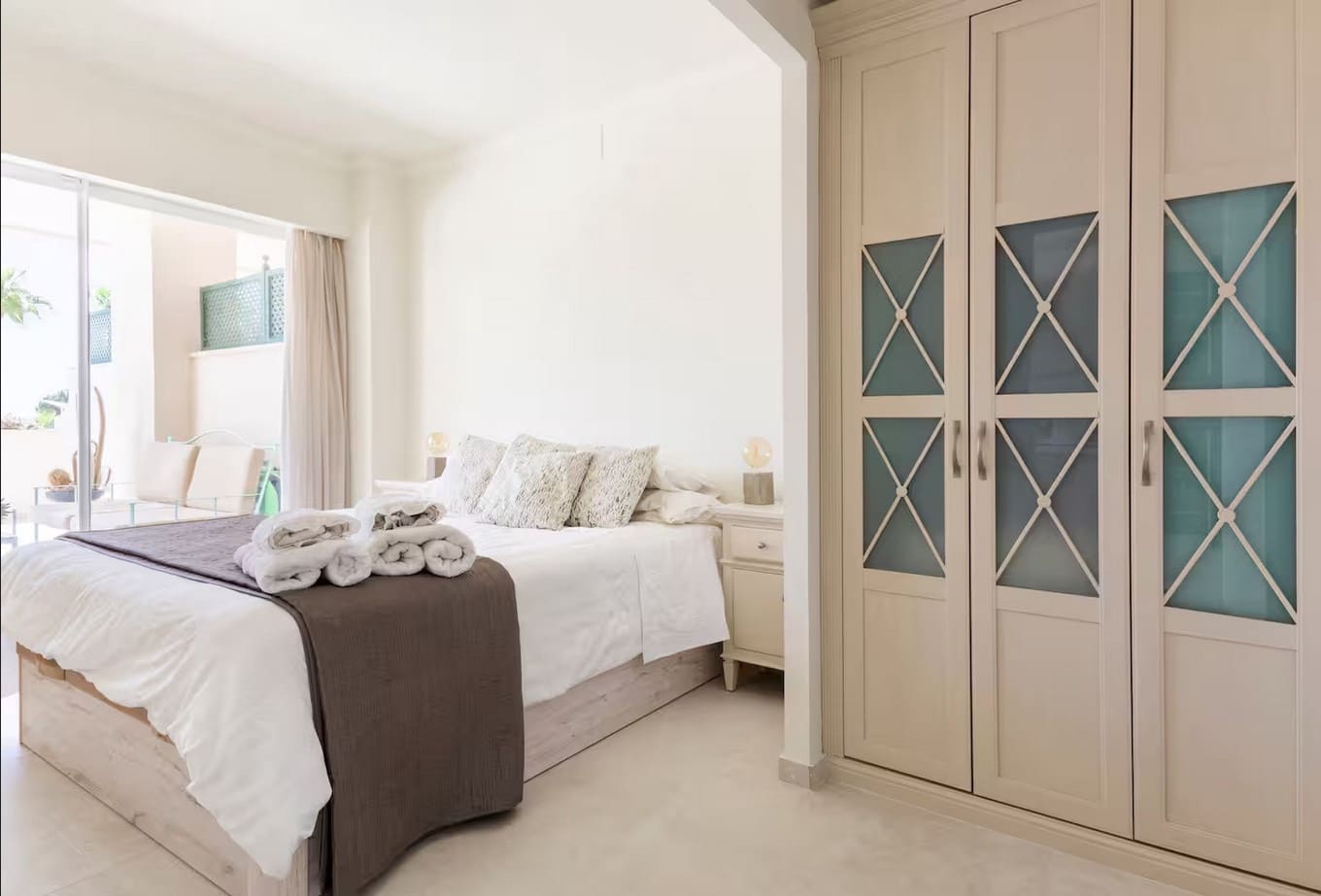 2 slaapkamer Appartement te koop in Marbella met zwembad garage - € 880.000 (Ref: 7416620)