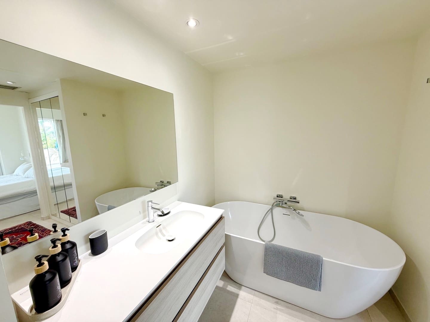 2 slaapkamer Appartement te koop in Marbella met zwembad garage - € 880.000 (Ref: 7416620)