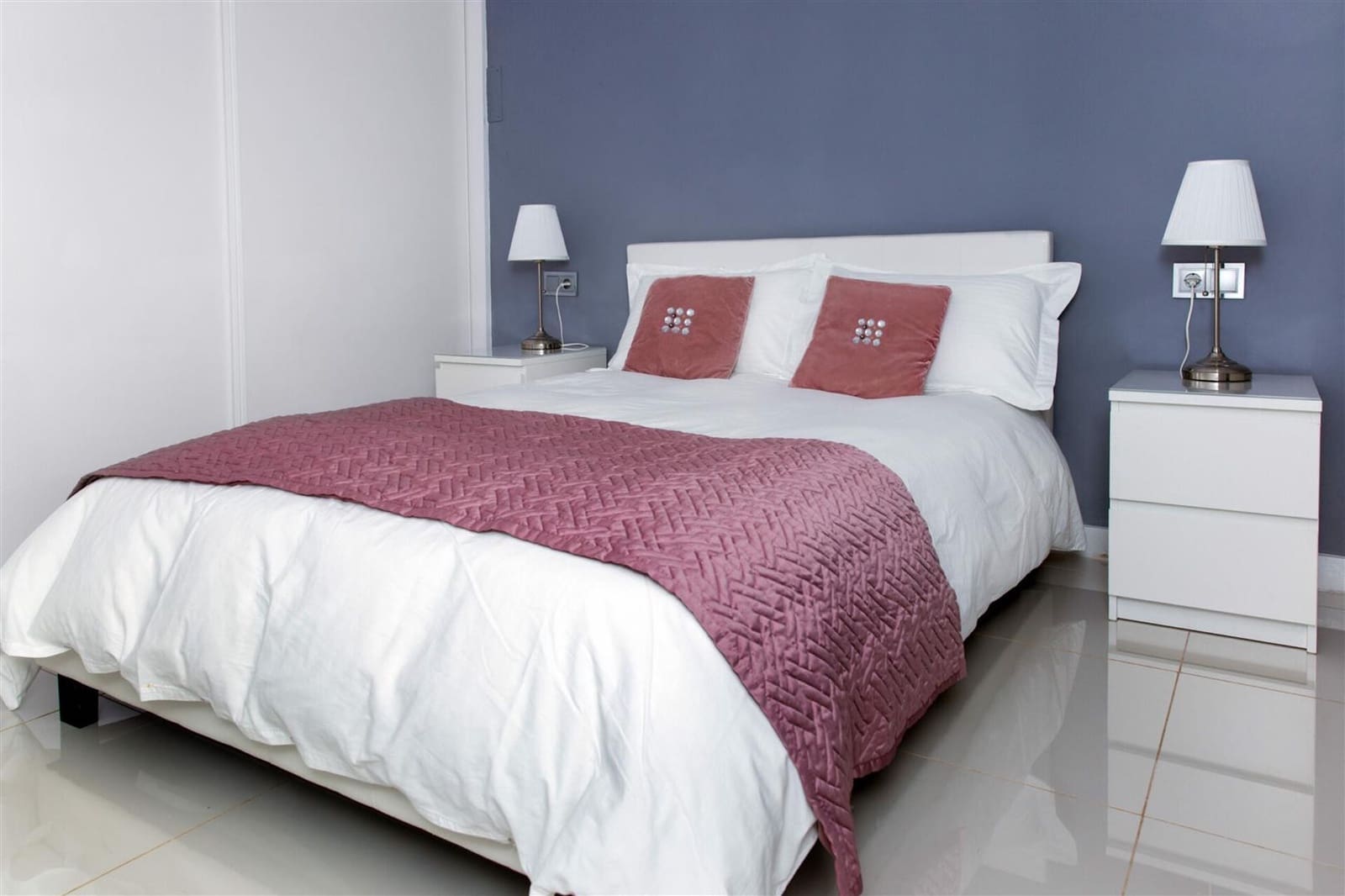 8 slaapkamer Villa te koop in Marbella met zwembad garage - € 4.200.000 (Ref: 7452623)