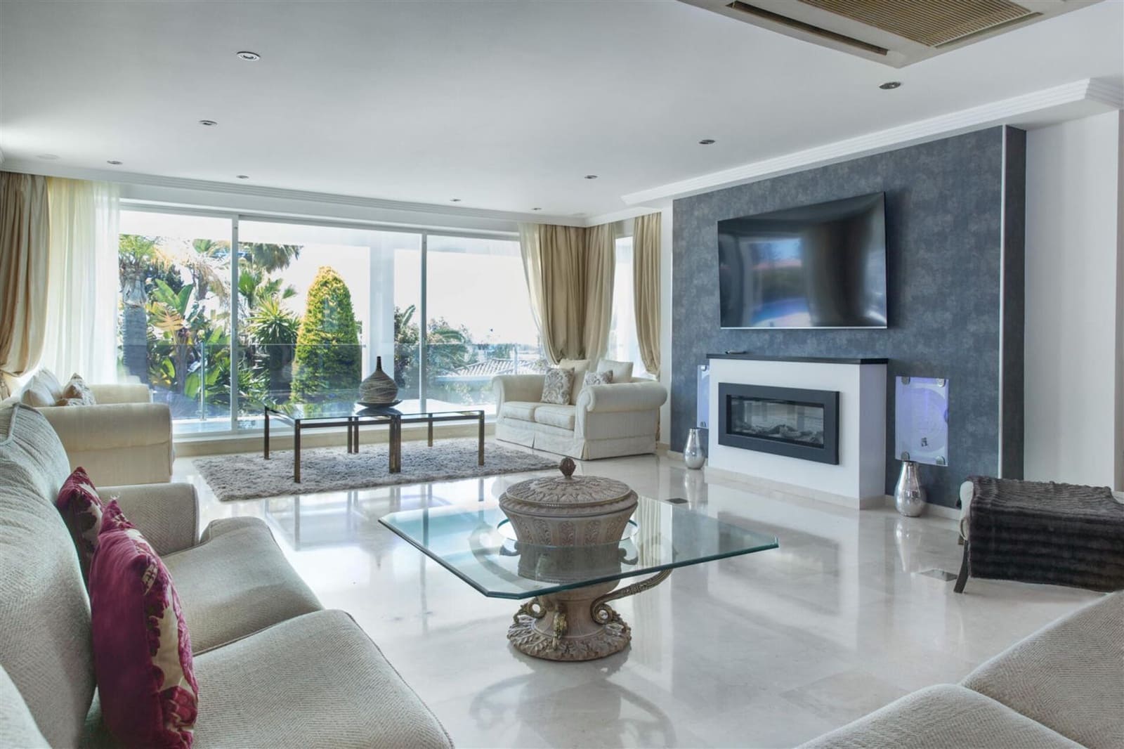 8 quarto Moradia para venda em Marbella com piscina garagem - 4 200 000 € (Ref: 7452623)