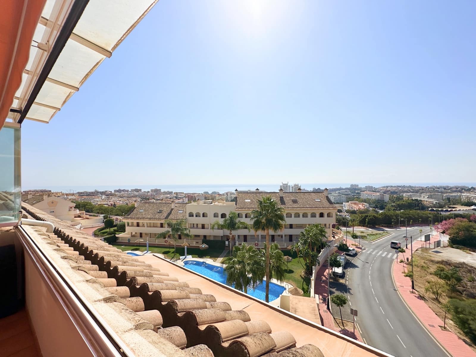 3 bedroom Penthouse for sale in Arroyo de la Miel with pool garage - € 599,000 (Ref: 7461356)