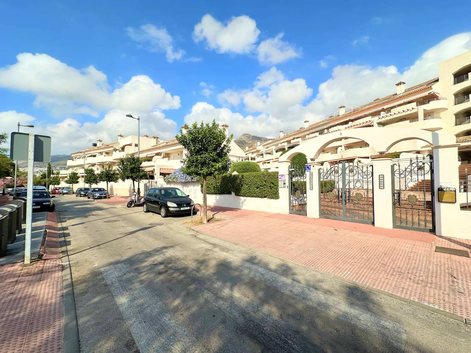 3 bedroom Penthouse for sale in Arroyo de la Miel with pool garage - € 599,000 (Ref: 7461356)