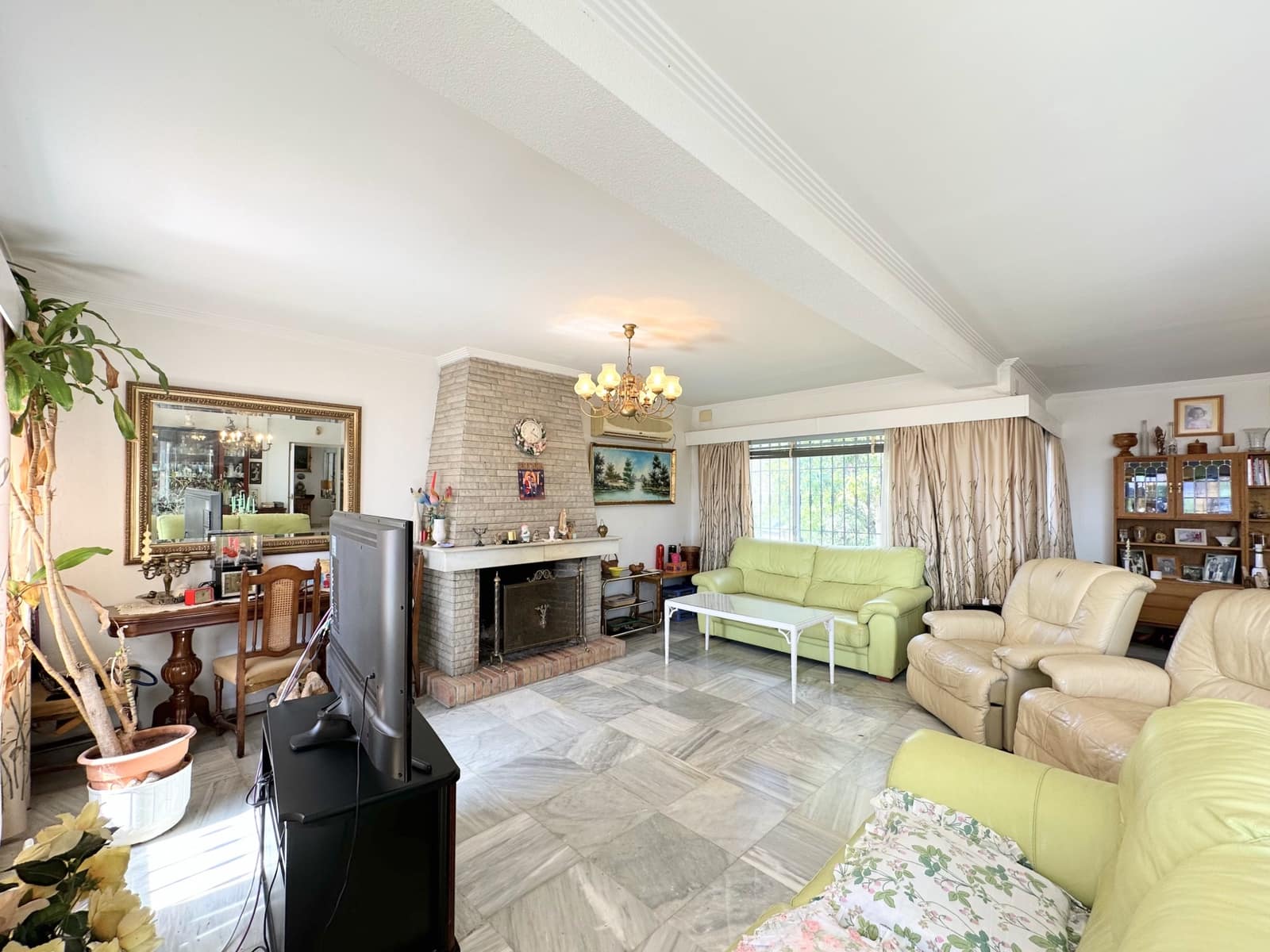 Chalet de 3 habitaciones en Fuengirola en venta con piscina garaje - 840.000 € (Ref: 7464235)