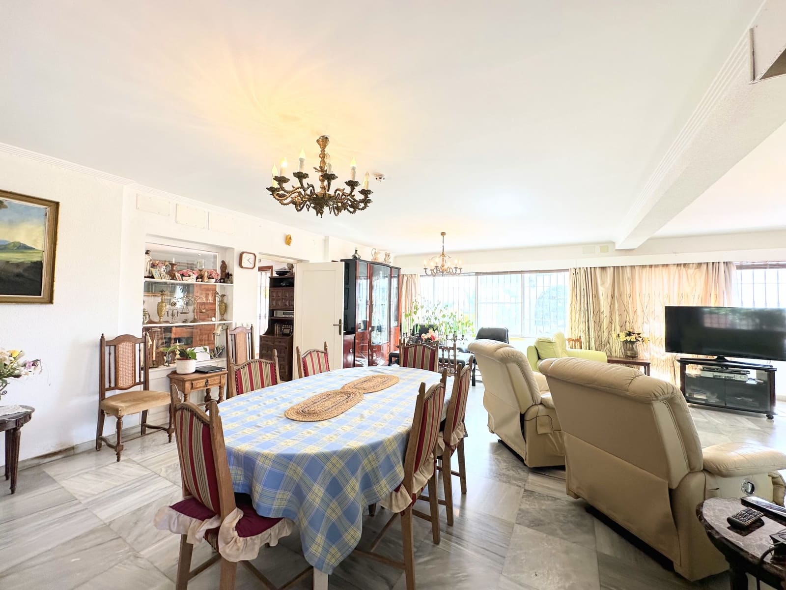 Chalet de 3 habitaciones en Fuengirola en venta con piscina garaje - 840.000 € (Ref: 7464235)