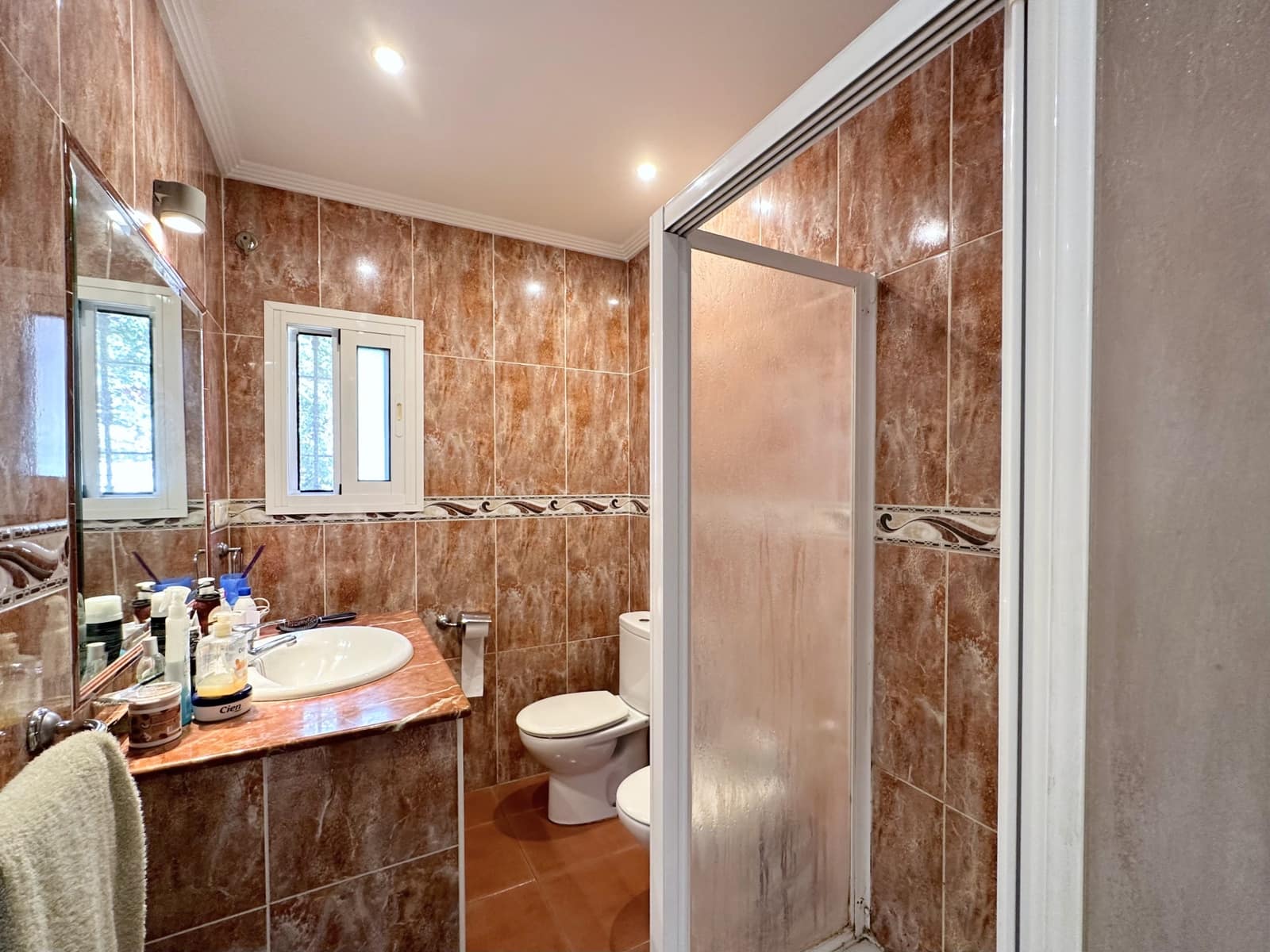 3 sypialnia Willa na sprzedaż w Fuengirola z basenem garażem - 840 000 € (Ref: 7464235)